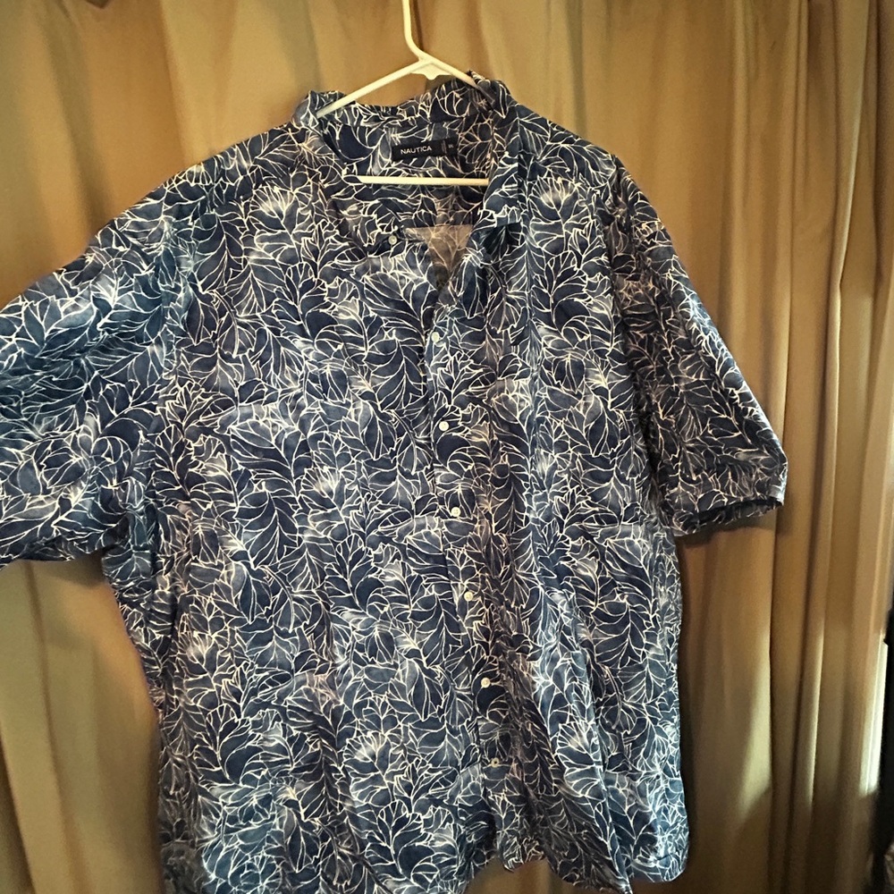 Nautica Navy and White Floral Men's Shirt
